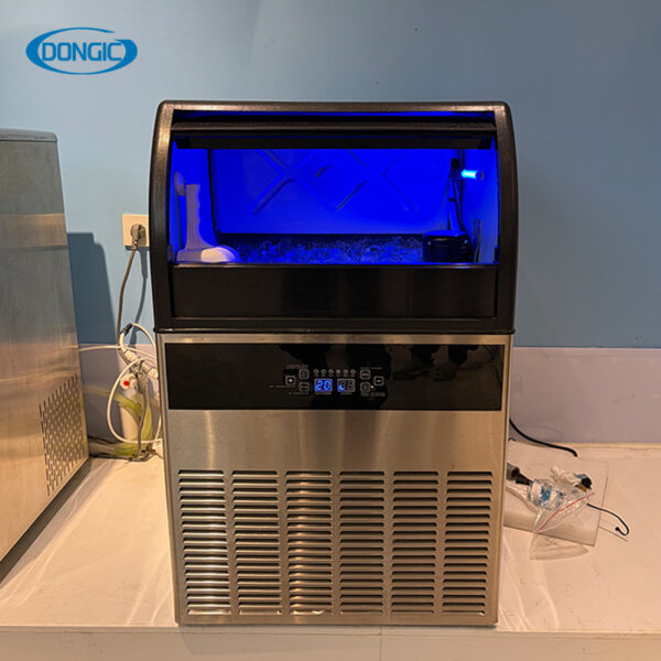 4 45kg/24H 120kg/24H Integrated Thickness Adjustment Ice Maker