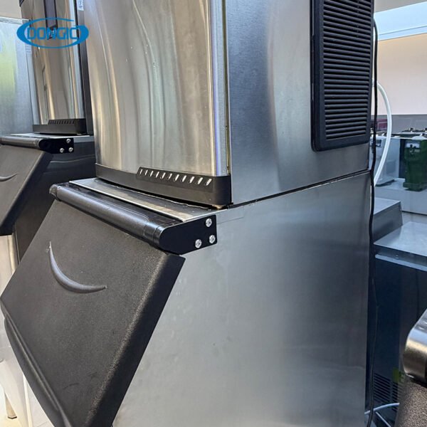 Commercial Ice Cube Block Maker