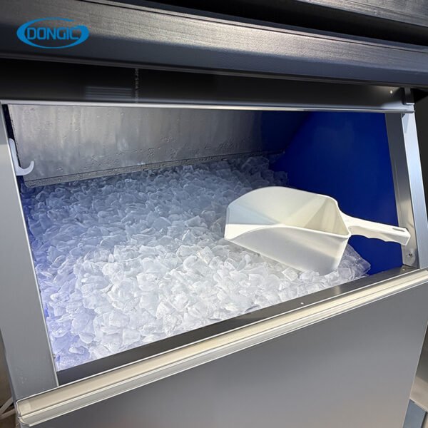 8 1300kg/day Ice Cube Maker